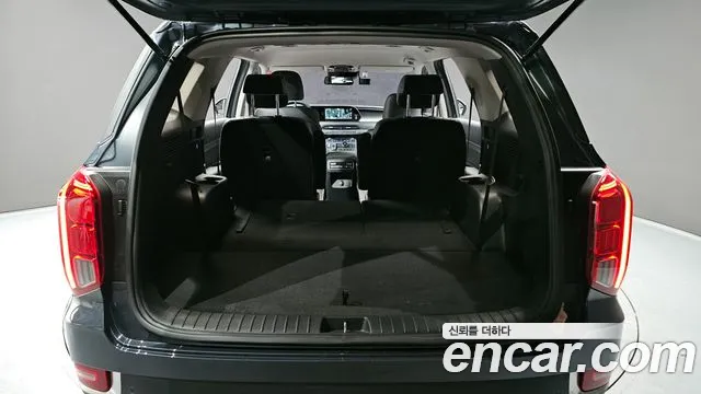 Hyundai Palisade Palisade Дизель 2.2 2WD — Фото автомобиля 20