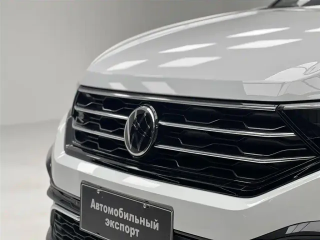 Volkswagen T-Roc — Фото автомобиля 5