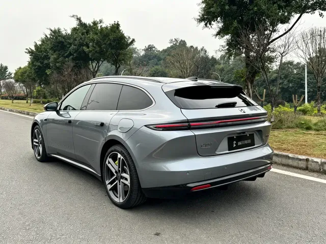 Nio ET5 Touring — Фото автомобиля 5