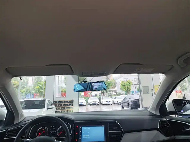 Jetta VS5 — Фото автомобиля 17
