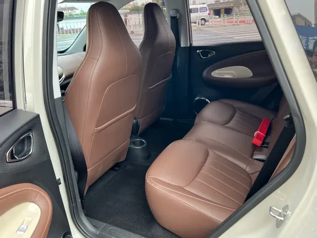 Wuling Bingo — Фото автомобиля 7