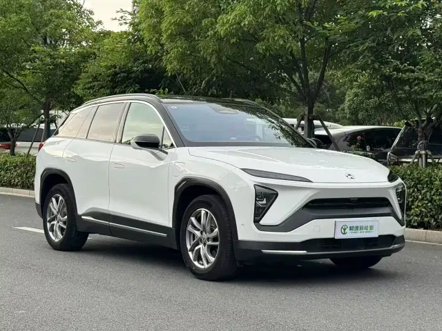 Nio ES6 — Фото автомобиля 4