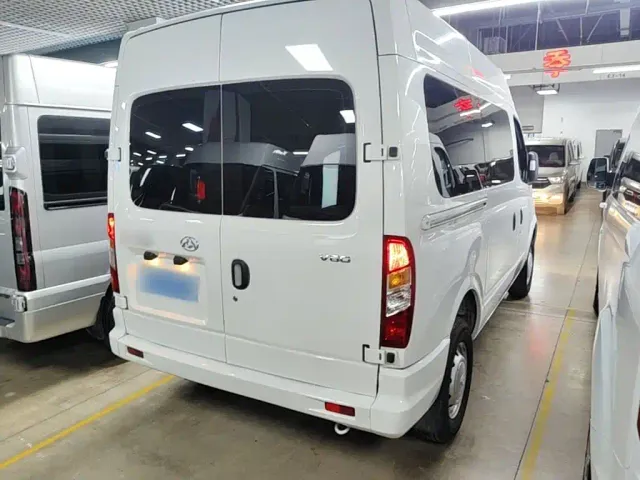 Maxus Xintu V80 — Фото автомобиля 6