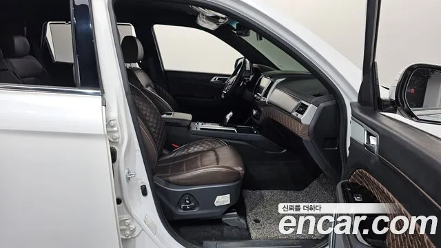 KG_Mobility_Ssangyong Rexton All Rexton Дизель 2.2 4WD — Фото автомобиля 22
