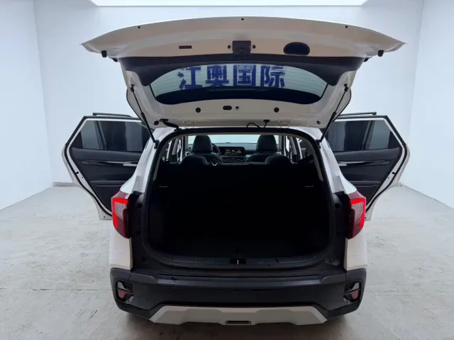 Kia Seltos — Фото автомобиля 21