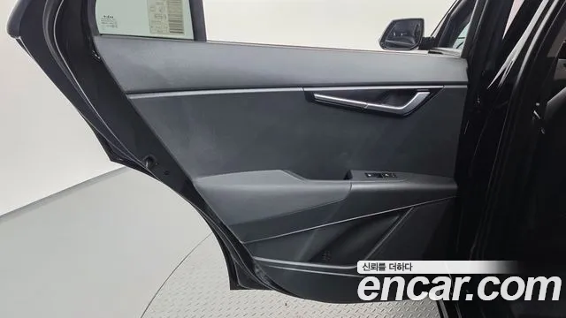 Kia Niro Niro (New) — Фото автомобиля 14