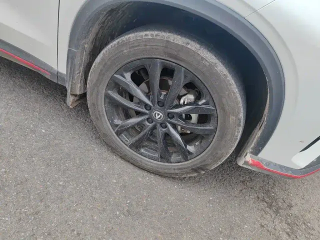 Changan X5 Plus — Фото автомобиля 24