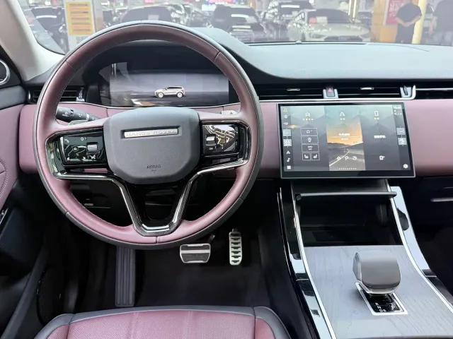 Land Rover Range Rover Evoque — Фото автомобиля 11