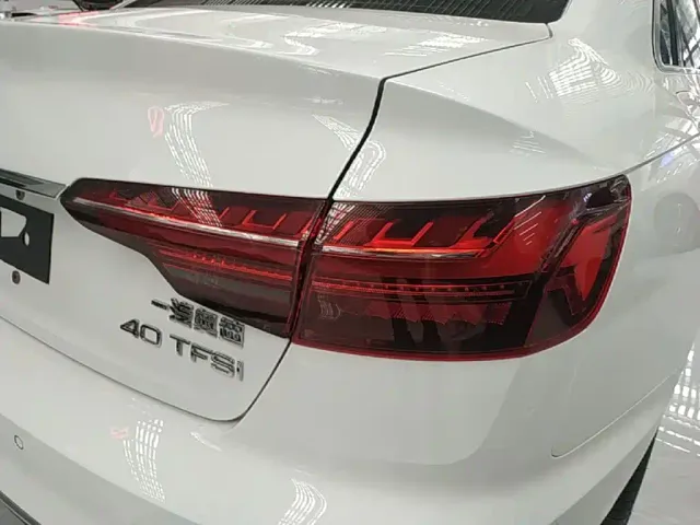 Audi A4L — Фото автомобиля 7