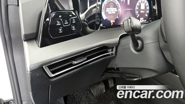 Volkswagen Golf Golf 8 поколение 2.0 TDI Prestige — Фото автомобиля 19
