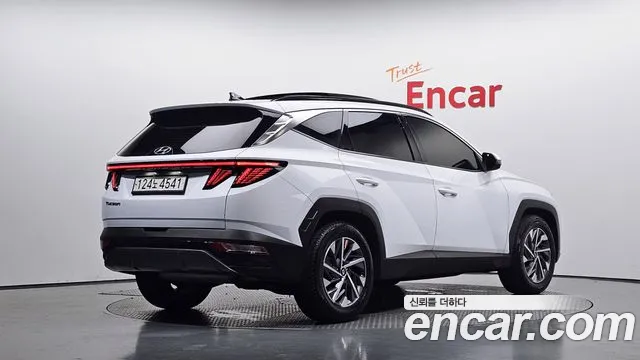 Hyundai Tucson — Фото автомобиля 2