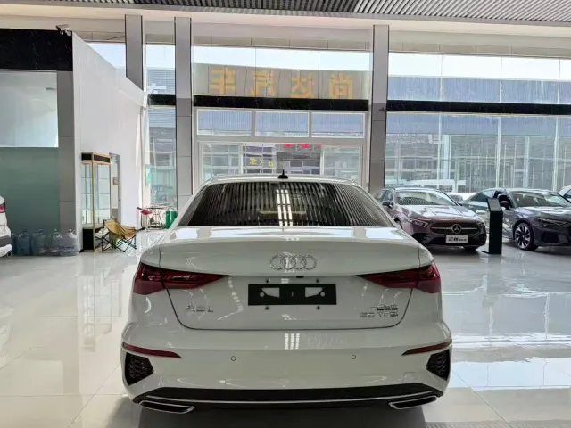Audi A3 — Фото автомобиля 4