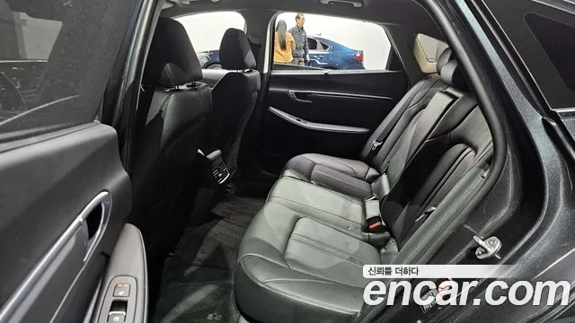 Hyundai Sonata — Фото автомобиля 11