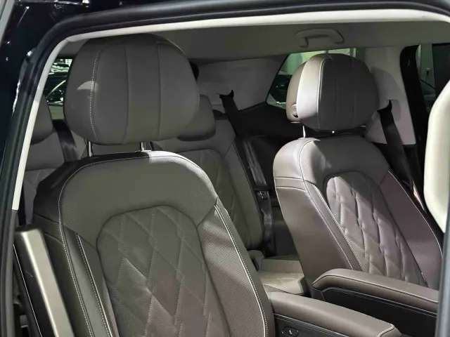 Volkswagen Viloran 2023 Facelift 380TSI Flagship Edition — Фото автомобиля 18