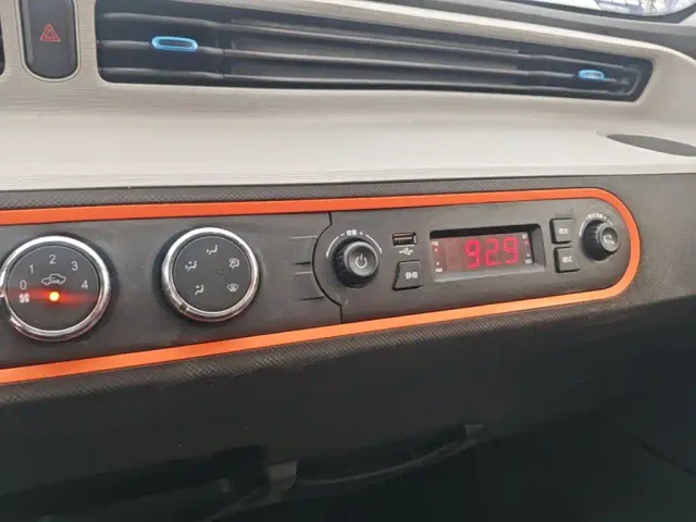 Wuling Hongguang Mini EV — Фото автомобиля 12