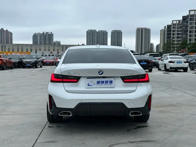 BMW 3 Series — Фото автомобиля 5