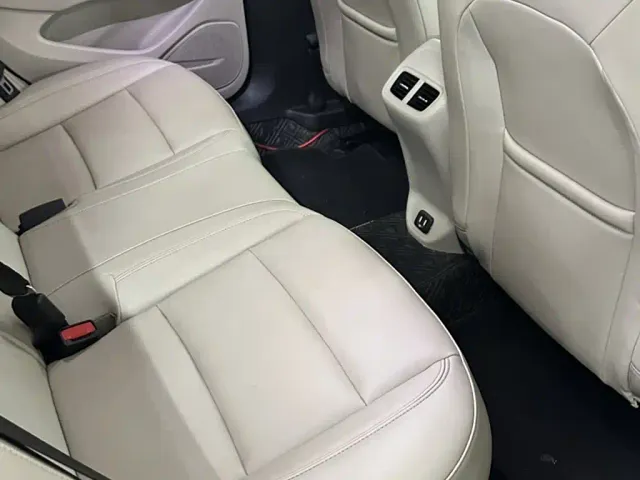 Buick Regal — Фото автомобиля 2