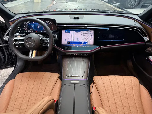Mercedes-Benz E-Class — Фото автомобиля 10