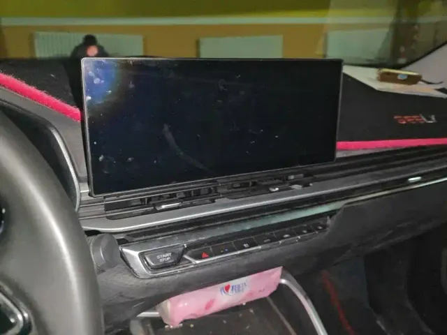 Geely Emgrand — Фото автомобиля 13