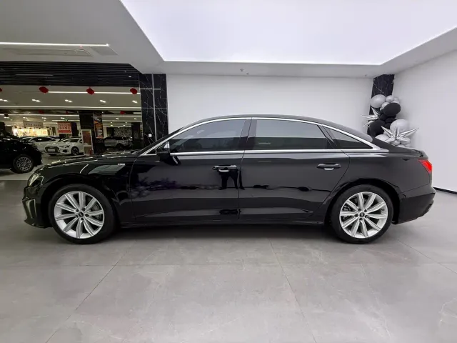 Audi A6L — Фото автомобиля 5