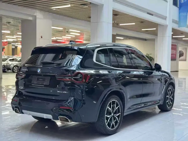 BMW X3 — Фото автомобиля 5