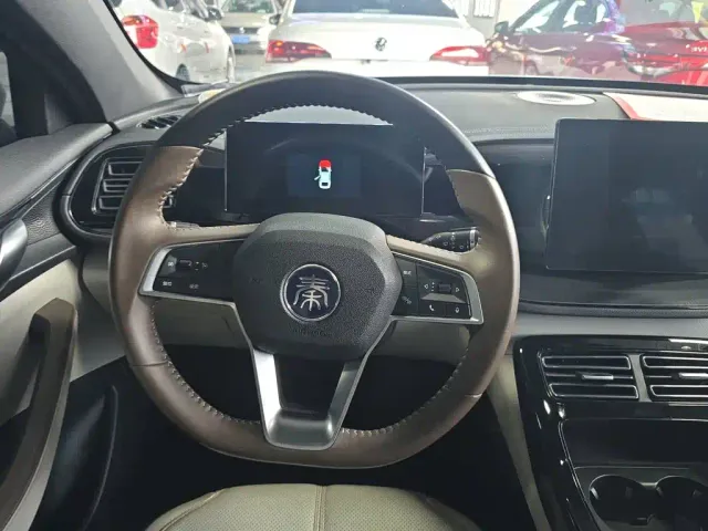 BYD Qin PLUS — Фото автомобиля 6