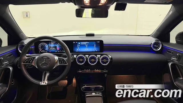 Mercedes-Benz A-Class W177 — Фото автомобиля 16