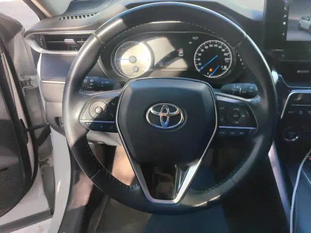Toyota Venza 2023 2.5L Smart Hybrid FWD Luxury — Фото автомобиля 15