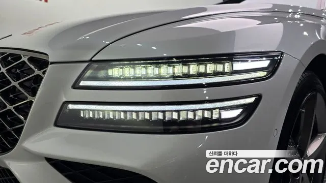 Genesis G80 Бензин 2.5 турбо AWD — Фото автомобиля 19