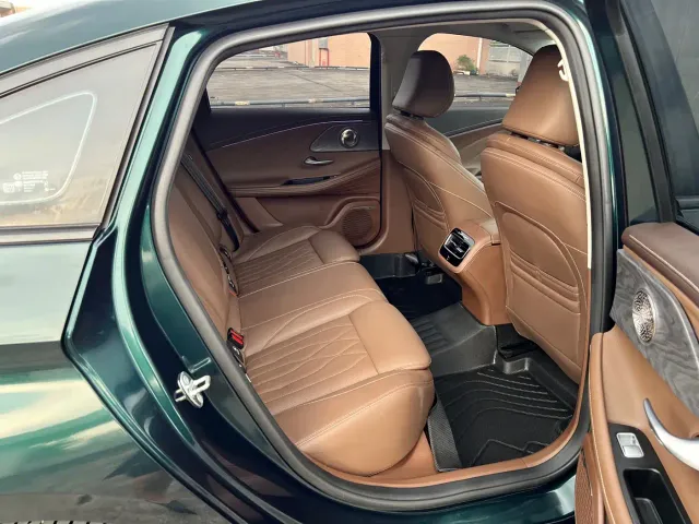 Chery Arrizo 8 — Фото автомобиля 7