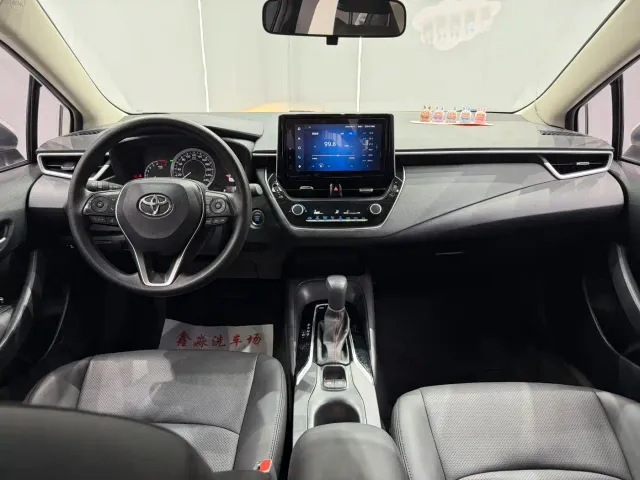 Toyota Corolla — Фото автомобиля 11
