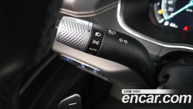 Genesis GV80 — Фото автомобиля 27