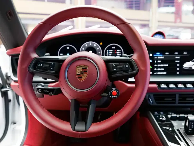 Porsche 911 — Фото автомобиля 13