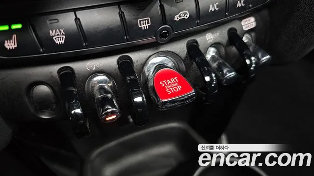 Mini Cooper Cooper 5 дверей Classic Plus — Фото автомобиля 28
