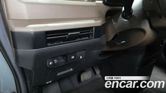 Kia PV5 — Фото автомобиля 27
