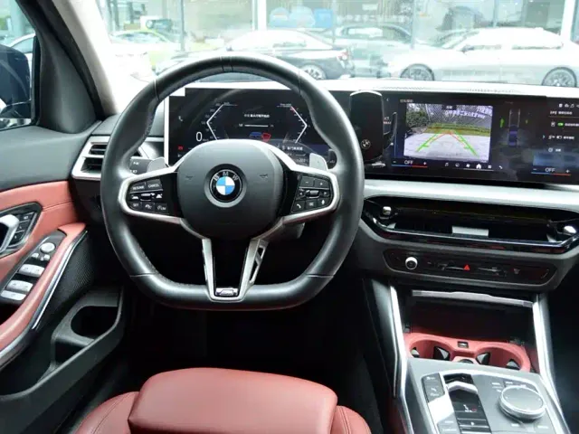 BMW 3 Series — Фото автомобиля 11