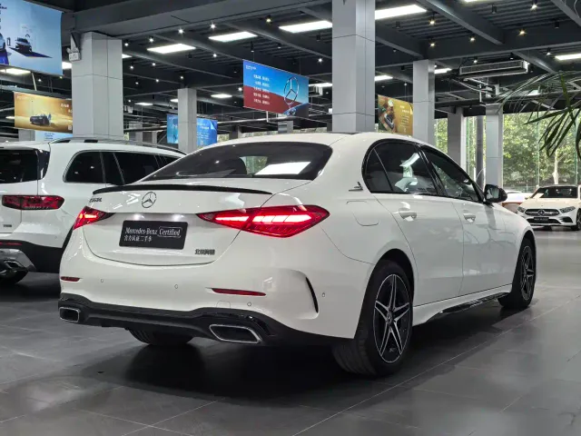 Mercedes-Benz C-Class — Фото автомобиля 11