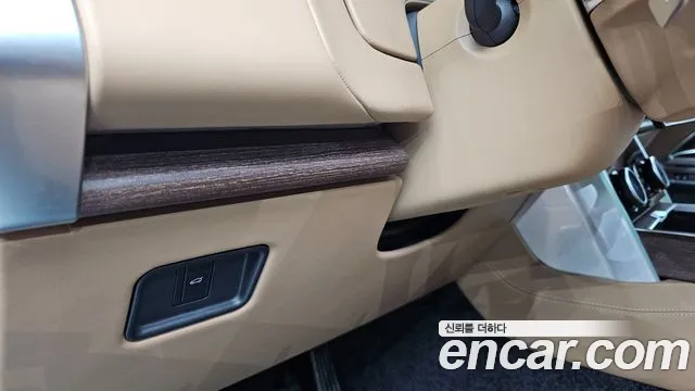 Land Rover Range Rover — Фото автомобиля 23