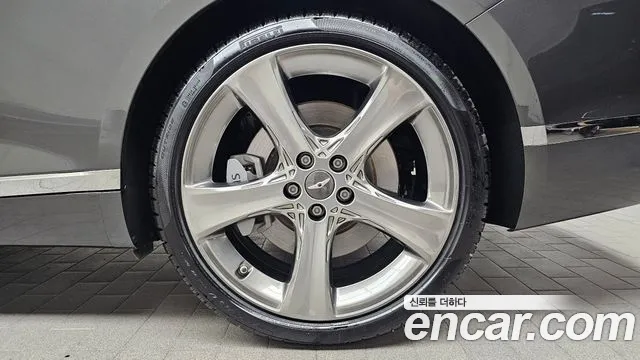 Genesis G80 Бензин 2.5 турбо AWD — Фото автомобиля 21