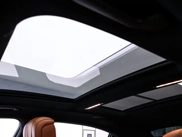 Mercedes-Benz S-Class — Фото автомобиля 11