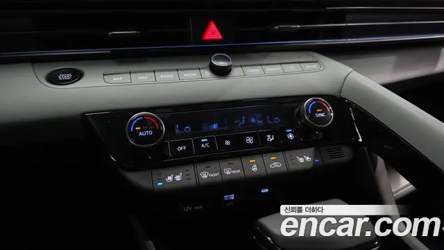 Hyundai Avante CN7 — Фото автомобиля 17