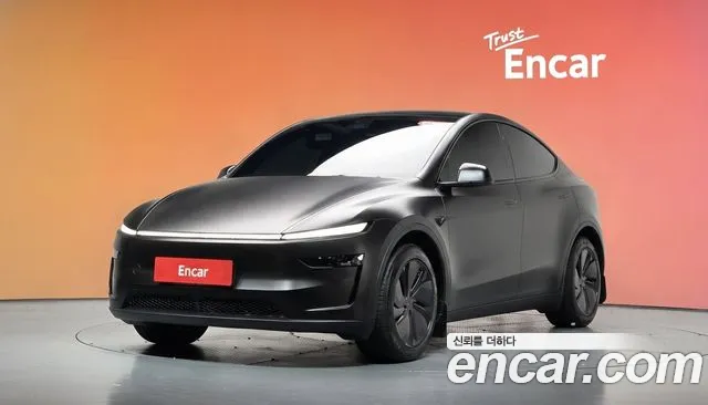 Фотография автомобиля — Tesla Model Y
