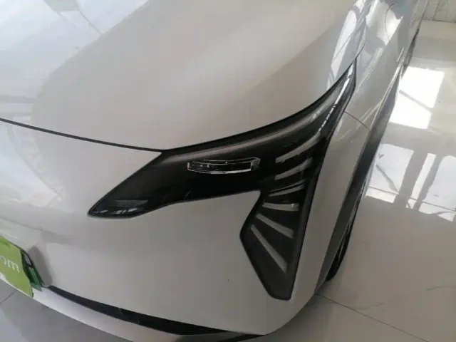 GAC Aion Y — Фото автомобиля 23