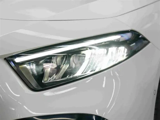 Mercedes-Benz A-Class — Фото автомобиля 12