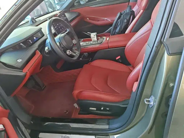 Xiaomi SU7 — Фото автомобиля 14