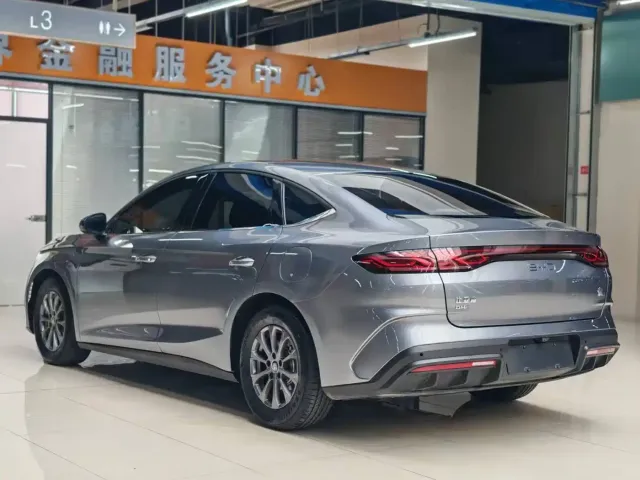 BYD Qin L — Фото автомобиля 5