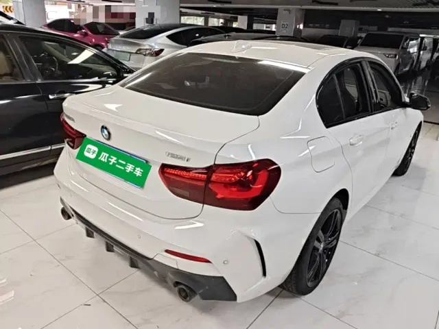 BMW BMW 1 Series 2023 125i M Sport Shadow Edition — Фото автомобиля 6