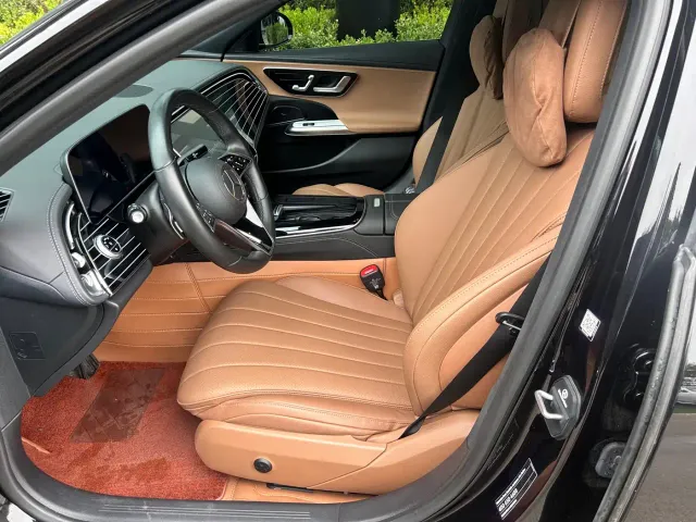 Mercedes-Benz E-Class — Фото автомобиля 7