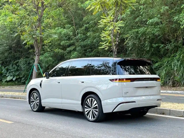 BYD Dynasty-D — Фото автомобиля 6
