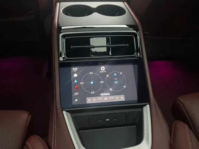 Porsche Panamera — Фото автомобиля 15